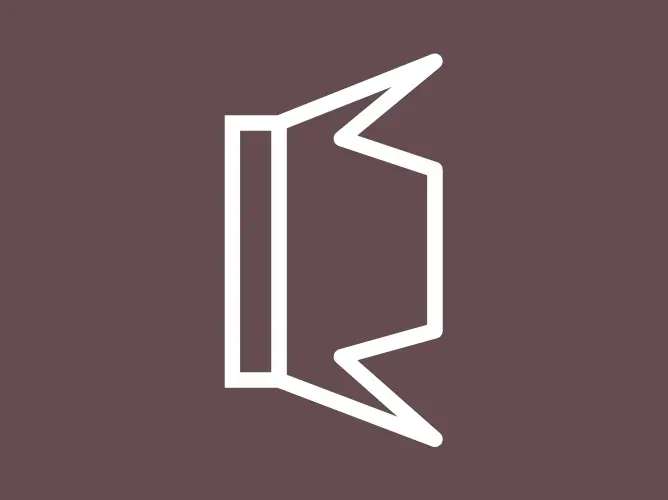 Hvitt ikon av en åpen bok på brun bakgrunn