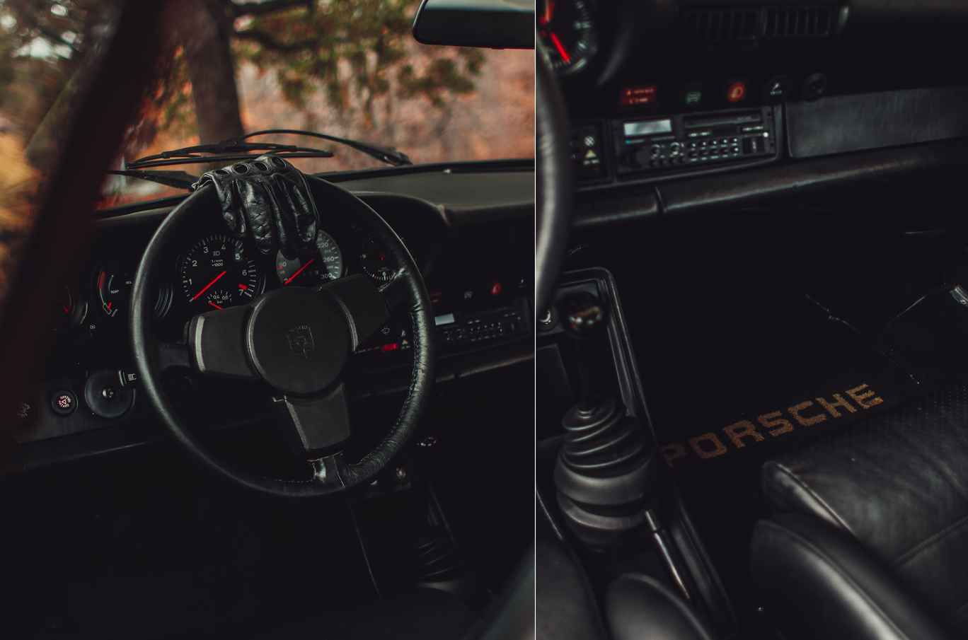 Svart skinnratt med Porsche-logo og kjørehansker, ved siden av et gulv med «Porsche»-tekst i gull