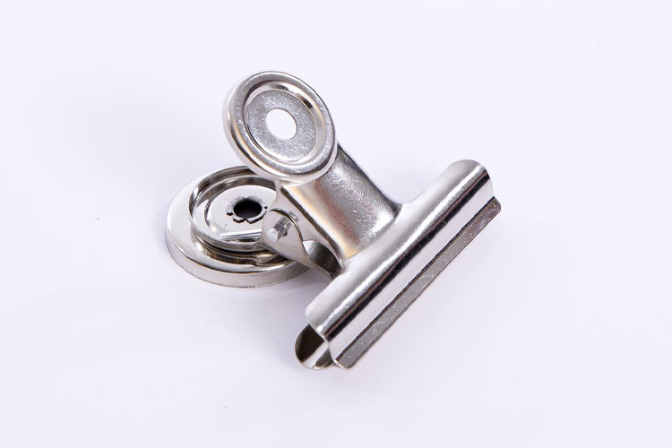 Focus Metallklype med Magnet Focus Metallklype med Magnet