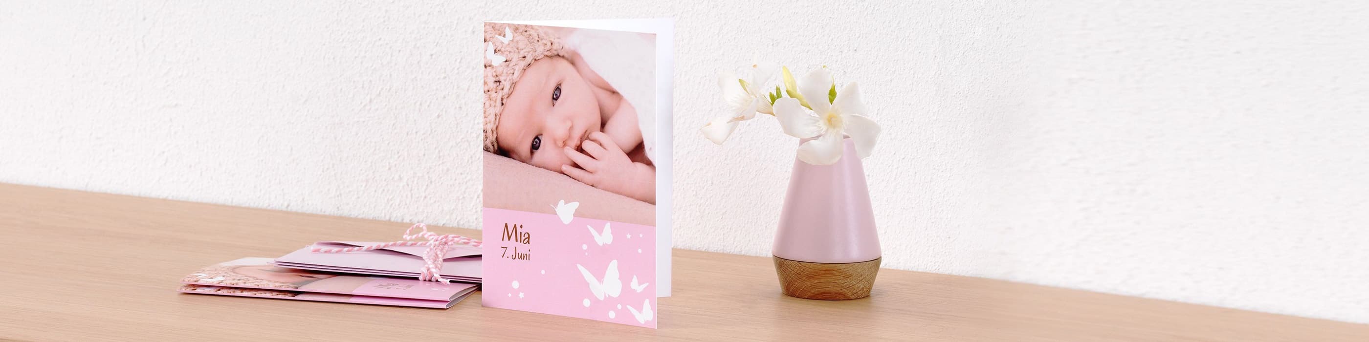 FAILED BY GPT, tried image url: https://www.japanphoto.no/wcsstore/DinkikkertNO//Photofinishing/JapanPhoto/CEWE_Cards/events/baby/gca-fws-babykort_lg.jpg