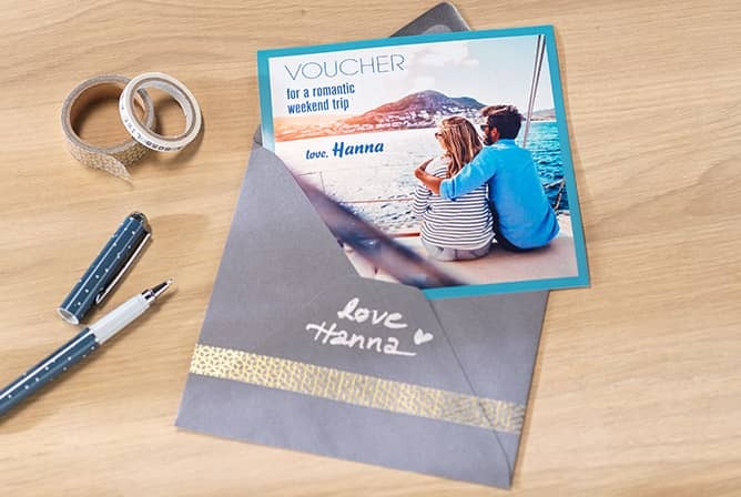 FAILED BY GPT, tried image url: https://www.japanphoto.no/wcsstore/DinkikkertNO//Photofinishing/JapanPhoto/fremkalling-av-bilder/ekspress-i-butikk/last-minute-idee_lg.jpg FAILED BY GPT, tried image url: https://www.japanphoto.no/wcsstore/DinkikkertNO//Photofinishing/JapanPhoto/fremkalling-av-bilder/ekspress-i-butikk/last-minute-idee_lg.jpg