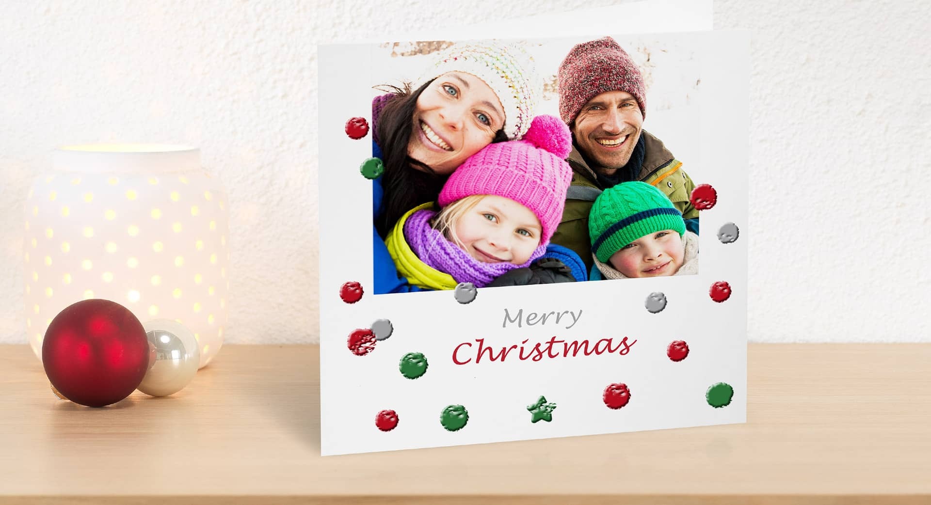 FAILED BY GPT, tried image url: https://www.japanphoto.no/wcsstore/DinkikkertNO//Photofinishing/JapanPhoto/info-pages/software/nye-formater-effekter/nye-formater-effekter-04_lg.jpg