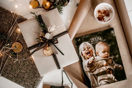 FAILED BY GPT, tried image url: https://www.japanphoto.no/wcsstore/DinkikkertNO//Photofinishing/JapanPhoto/inspirasjon/cards/tips_gjenbestilling_blogg_lg.jpg