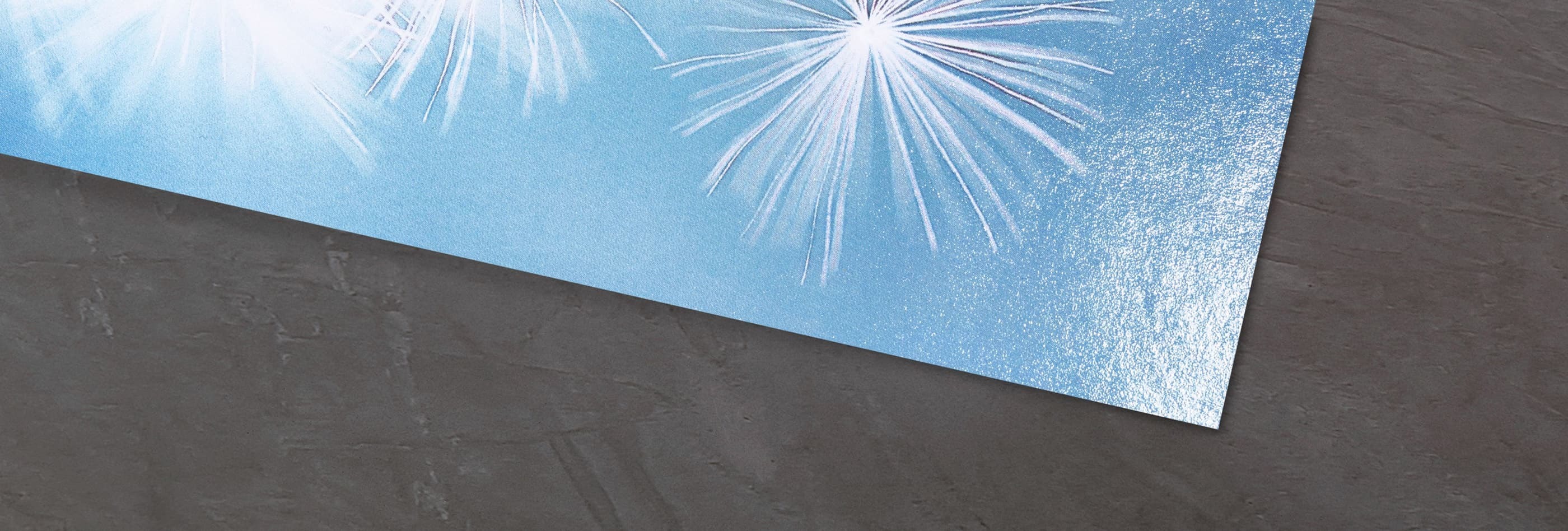 FAILED BY GPT, tried image url: https://www.japanphoto.no/wcsstore/DinkikkertNO//Photofinishing/JapanPhoto/takkekort/papirkvalitet/card-iag-hoyglans_lg.jpg