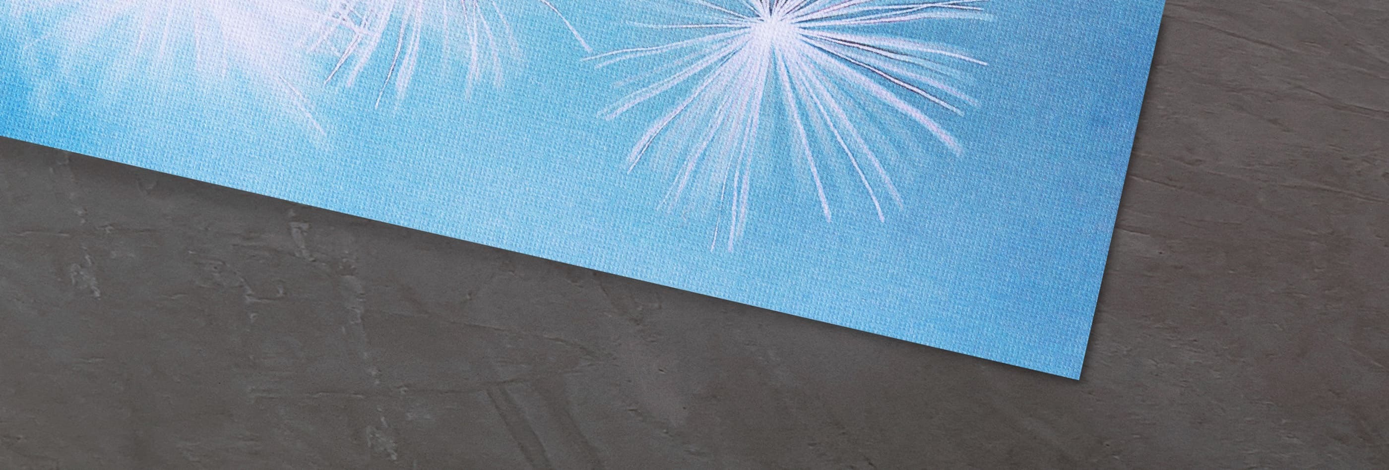 FAILED BY GPT, tried image url: https://www.japanphoto.no/wcsstore/DinkikkertNO//Photofinishing/JapanPhoto/takkekort/papirkvalitet/card-iag-premiumpapir_lg.jpg