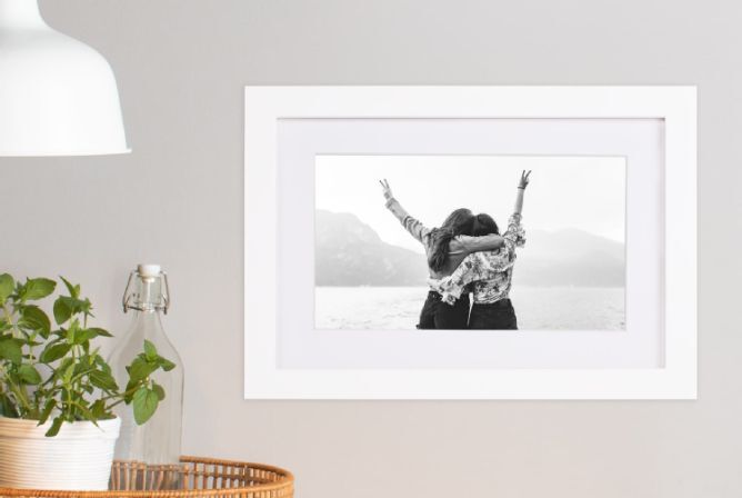 FAILED BY GPT, tried image url: https://www.japanphoto.no/wcsstore/DinkikkertNO//Photofinishing/JapanPhoto/veggbilder/inspirasjon/inspirasjon-veggbilder-svart-hvitt-bc_lg.jpg